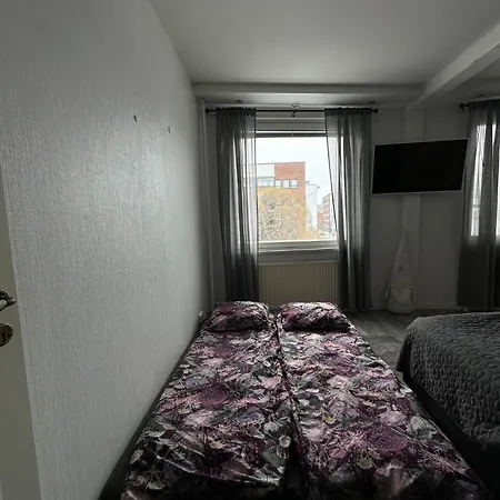 Arctic Corner With Jacuzzi